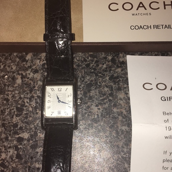 Authentic Coach Black Lexington watch. - Picture 2 of 4